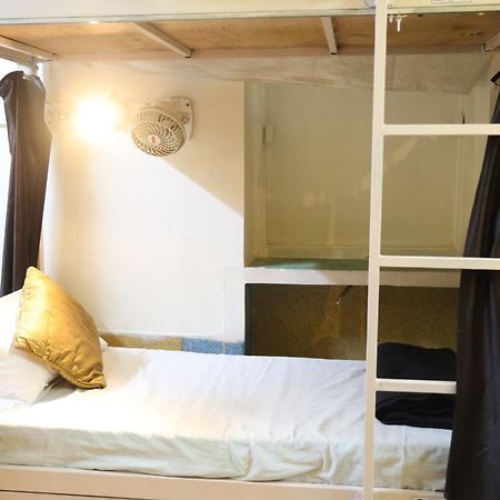 Auberge de jeunesse Santkripa Backpackers 400 Mtr From Railway Station à Jodhpur  Extérieur photo