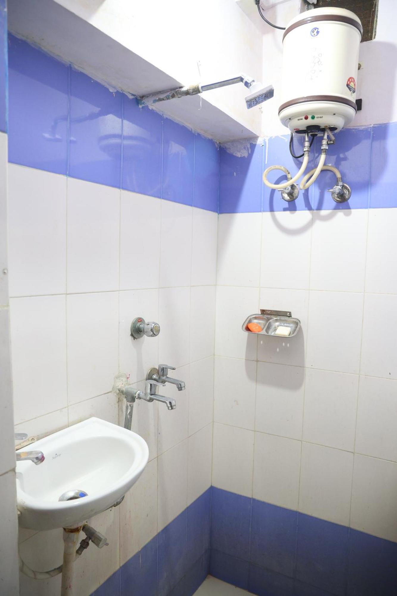 Auberge de jeunesse Santkripa Backpackers 400 Mtr From Railway Station à Jodhpur  Extérieur photo