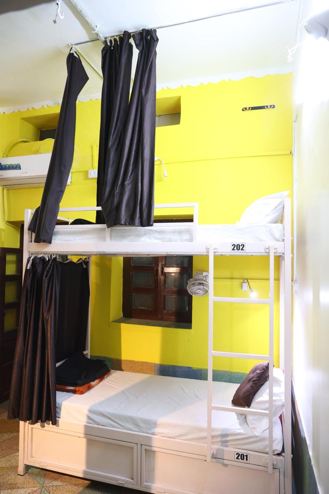 Auberge de jeunesse Santkripa Backpackers 400 Mtr From Railway Station à Jodhpur  Extérieur photo