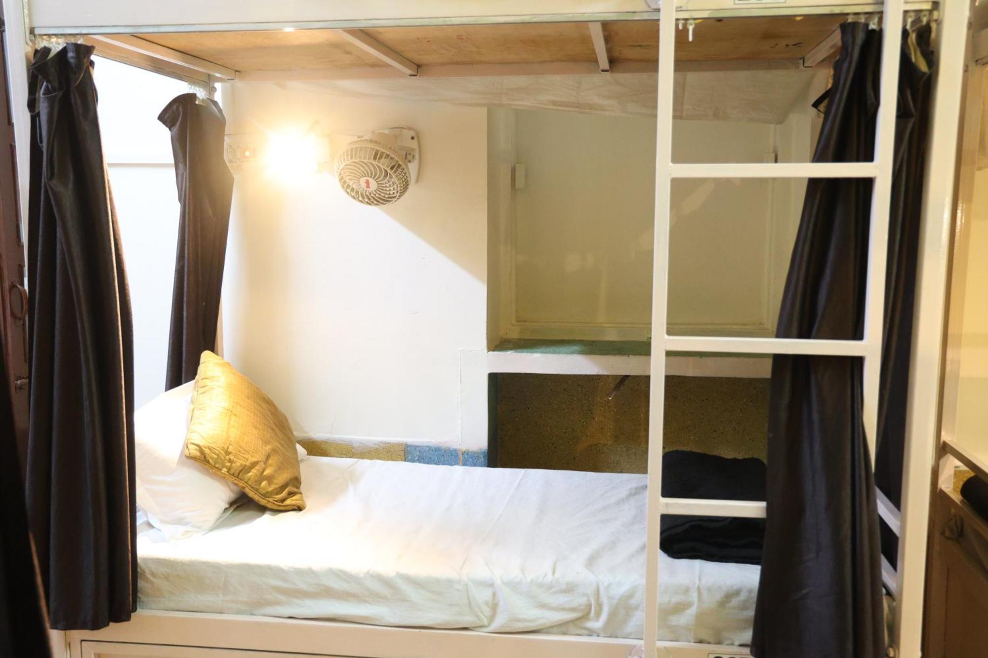 Auberge de jeunesse Santkripa Backpackers 400 Mtr From Railway Station à Jodhpur  Extérieur photo